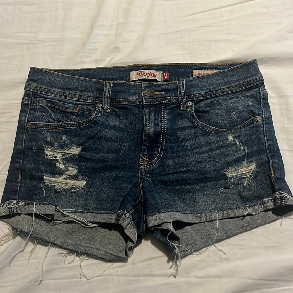 Eunina Low Rise Shorts